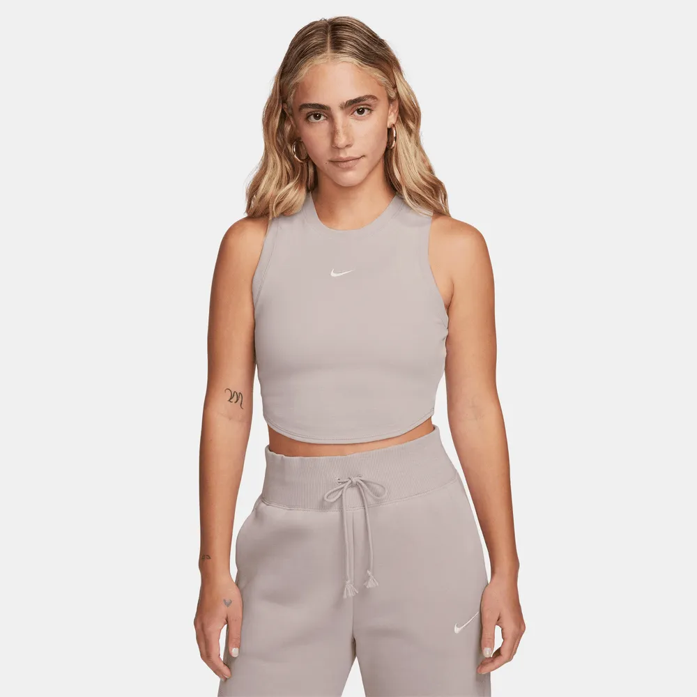 Camiseta Nike Sportswear Essentials de Mujer