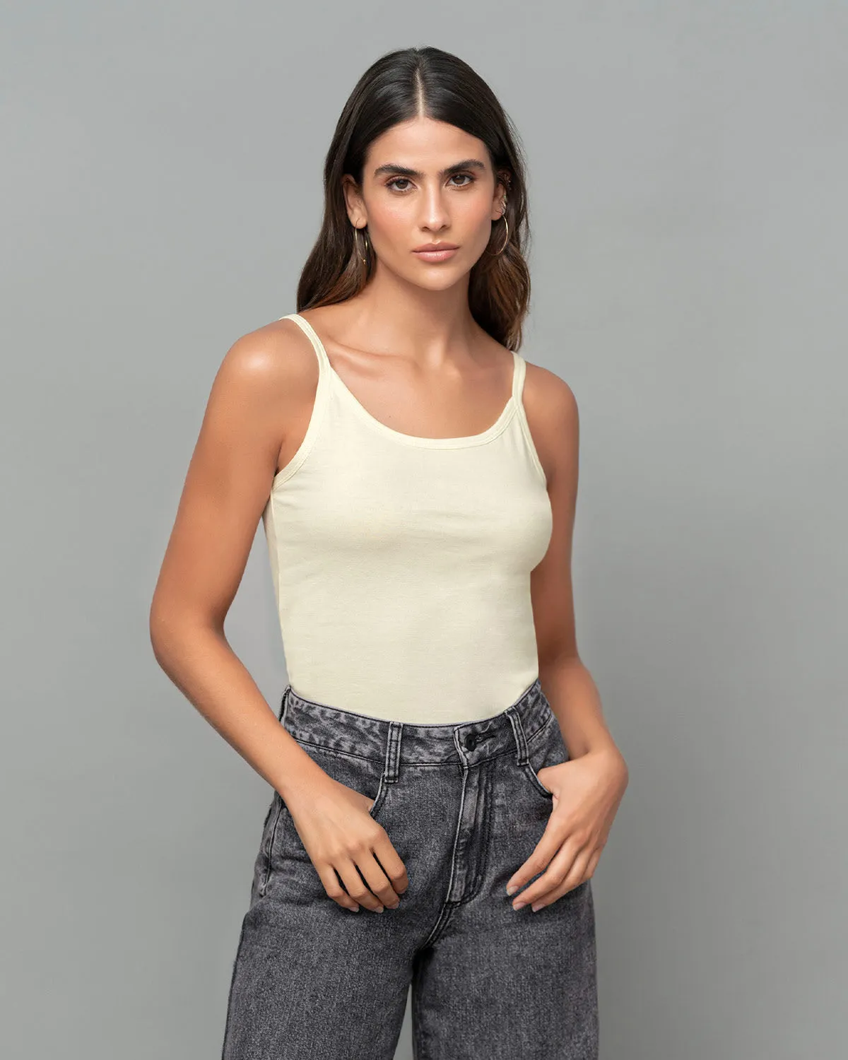Camiseta tiritas básica
