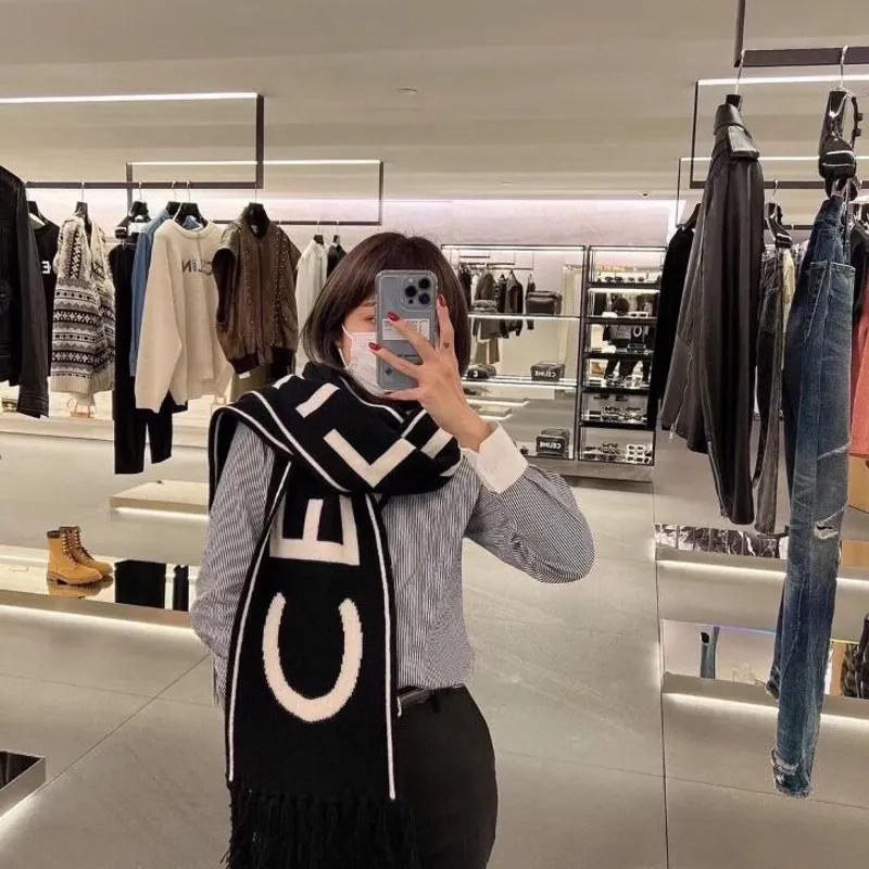Fashion Hot Designer Buff Buff de diseño de invierno para mujeres para hombres y mujeres Bufanda larga Calidad de la cabeza de l